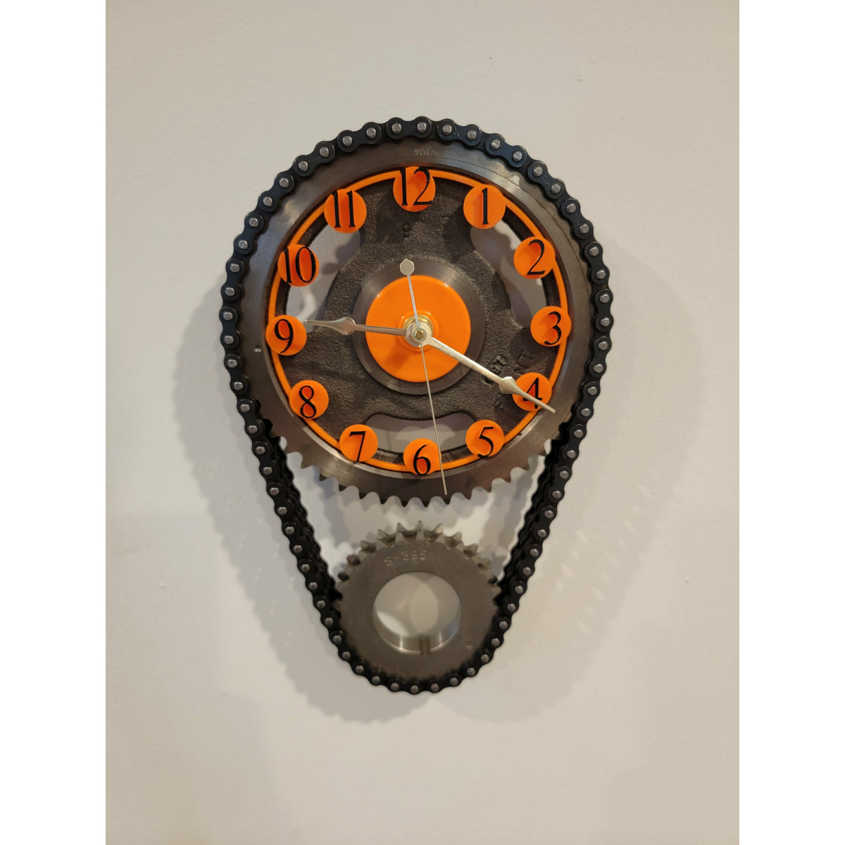 Chevy big block Timing Chain Clock. Clock9nine