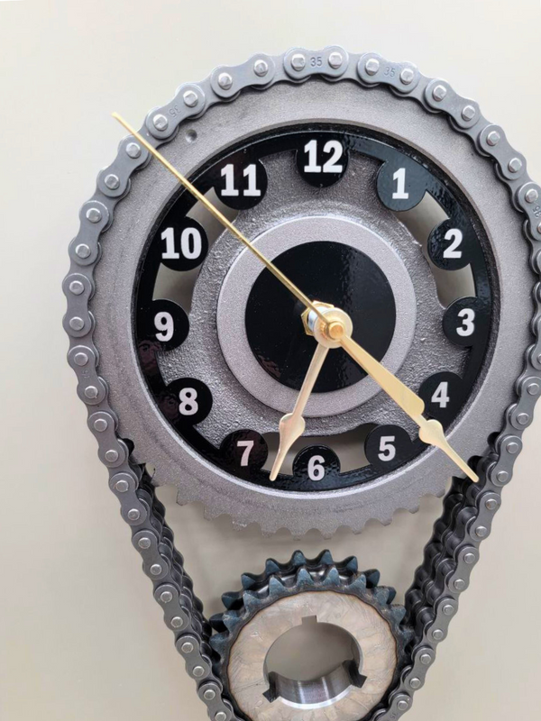 Vintage Chevy Small Block V8 Timing Chain Wall Clock – Corvette, camaro, Nova