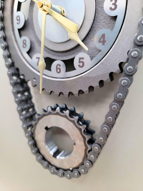 Vintage Chevy Small Block V8 Timing Chain Wall Clock – Corvette, camaro, Nova