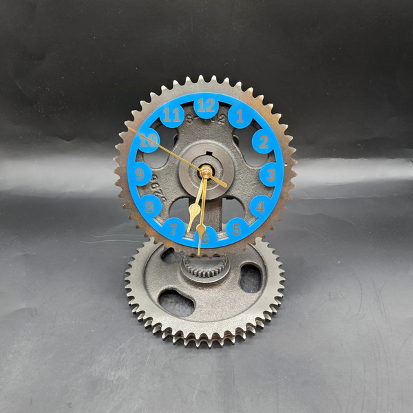 Jeep Timing Gear Clock, Off Road Automotive Desk Clock, Upcycled Car Part Decor, Jeep Lover Gift, Man Cave Garage Clock – 7x6 Inch