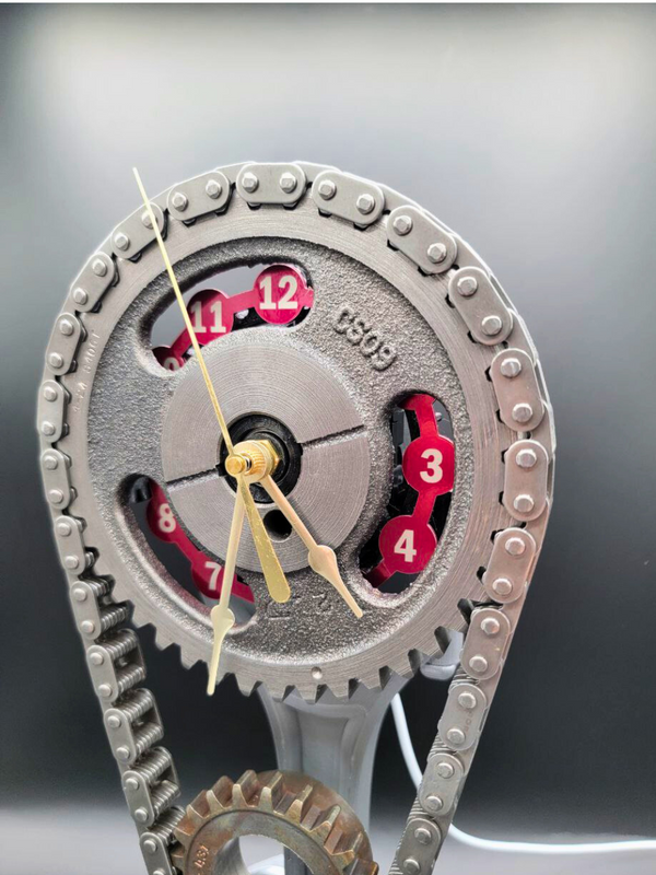 Engraved Piston- Ford 302 Small Block Timing Chain Clock, Rotating Gears