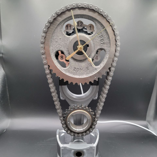 Jeep V8 Timing Chain Clock with Rotating Gears, Piston Car Part Clock for Wagoneer, CJ7, Wrangler ,Personalize Stand