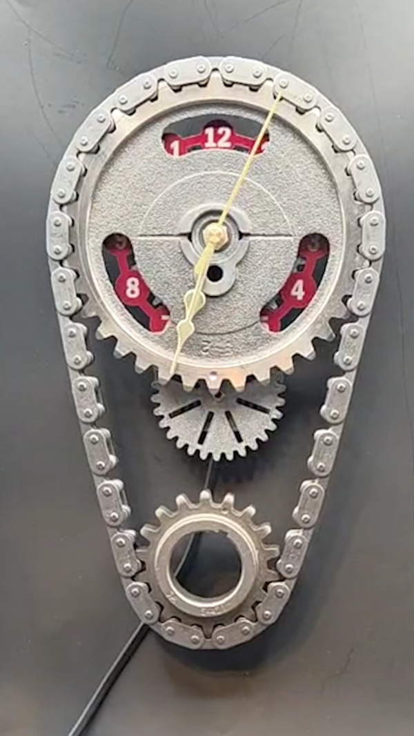 Ford 460 Big Block Timing Chain Clock with Rotating Gears, Personalize Stand